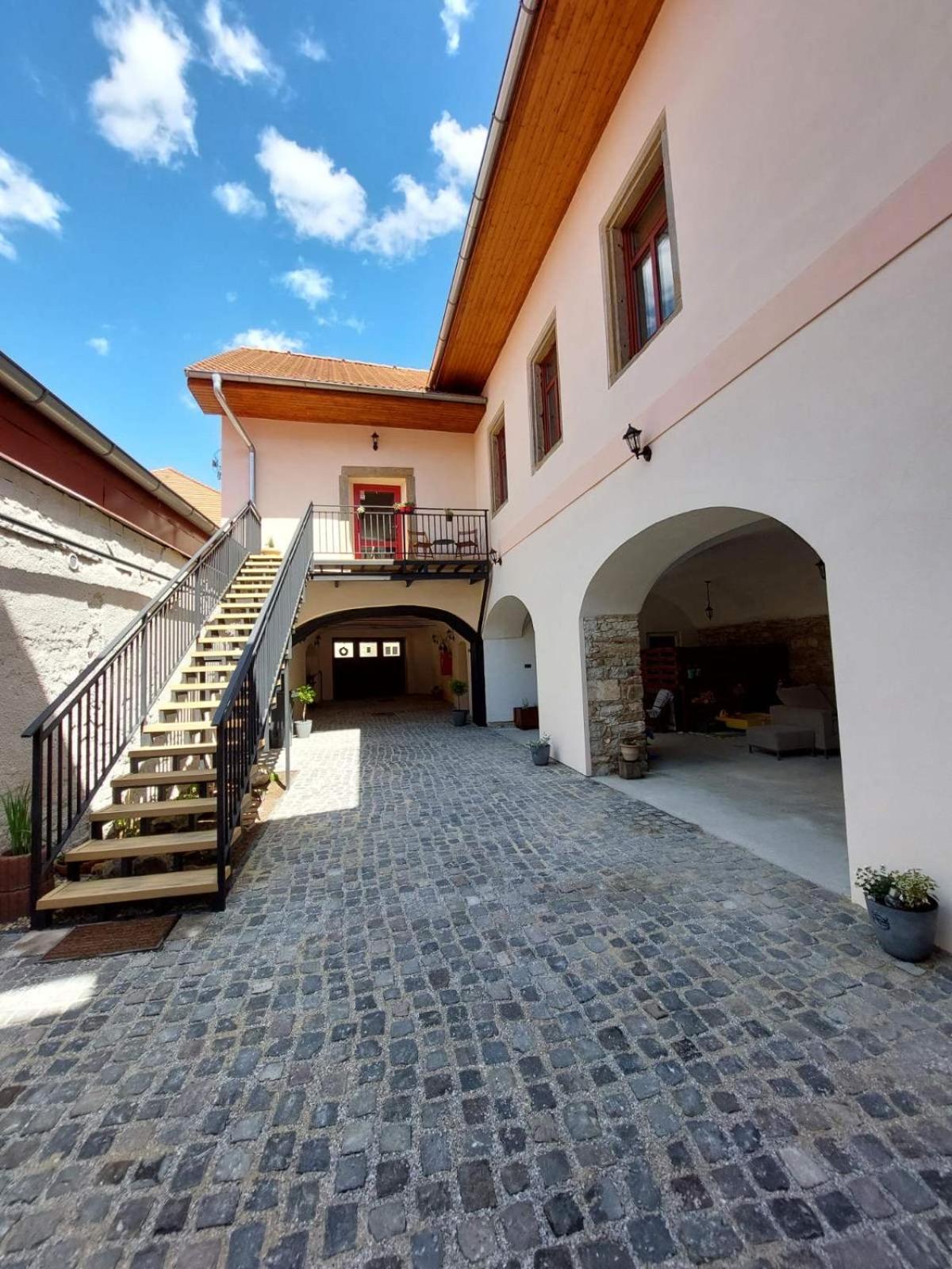 Alipoint Apartments Spišské Podhradie Extérieur photo